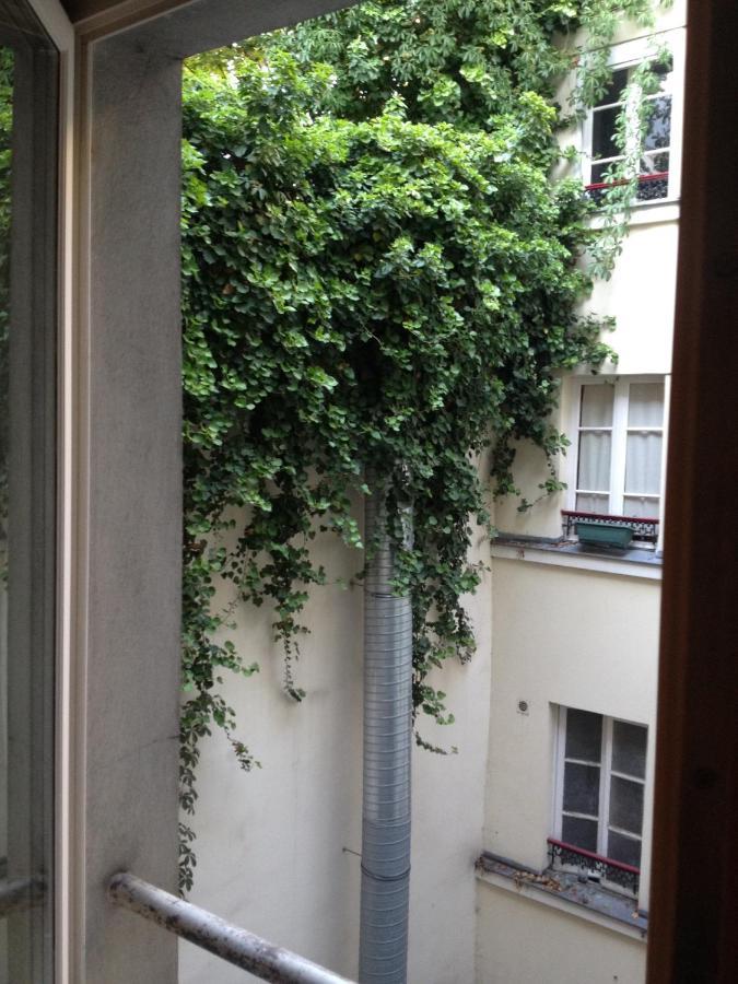 Louvre St Germain Rue Verneuil Paris Exterior foto